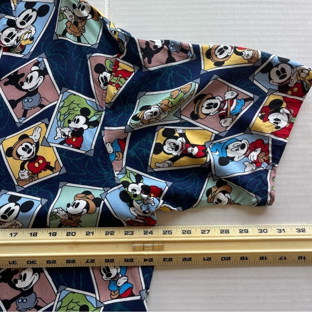 Disneyana Clothiers 2001 Mickey Mouse Shirt Family Reunion Disney Sz L - Picture 9 of 10